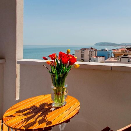 Hotel Alexandra - Beach Front - Healthy Xxl Breakfast & Brunch Until 12 30 - Parking Included 미사노아드리아티코 외부 사진