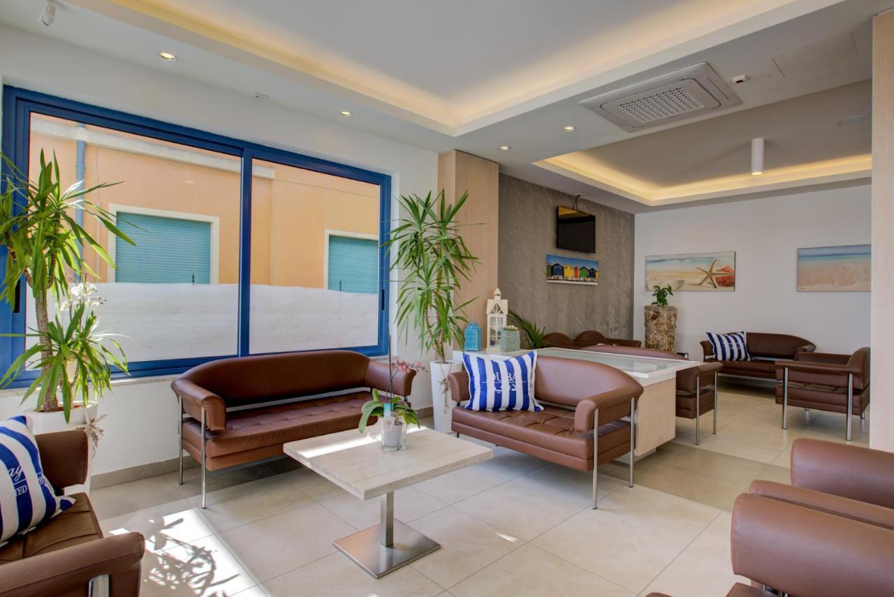 Hotel Alexandra - Beach Front - Healthy Xxl Breakfast & Brunch Until 12 30 - Parking Included 미사노아드리아티코 외부 사진