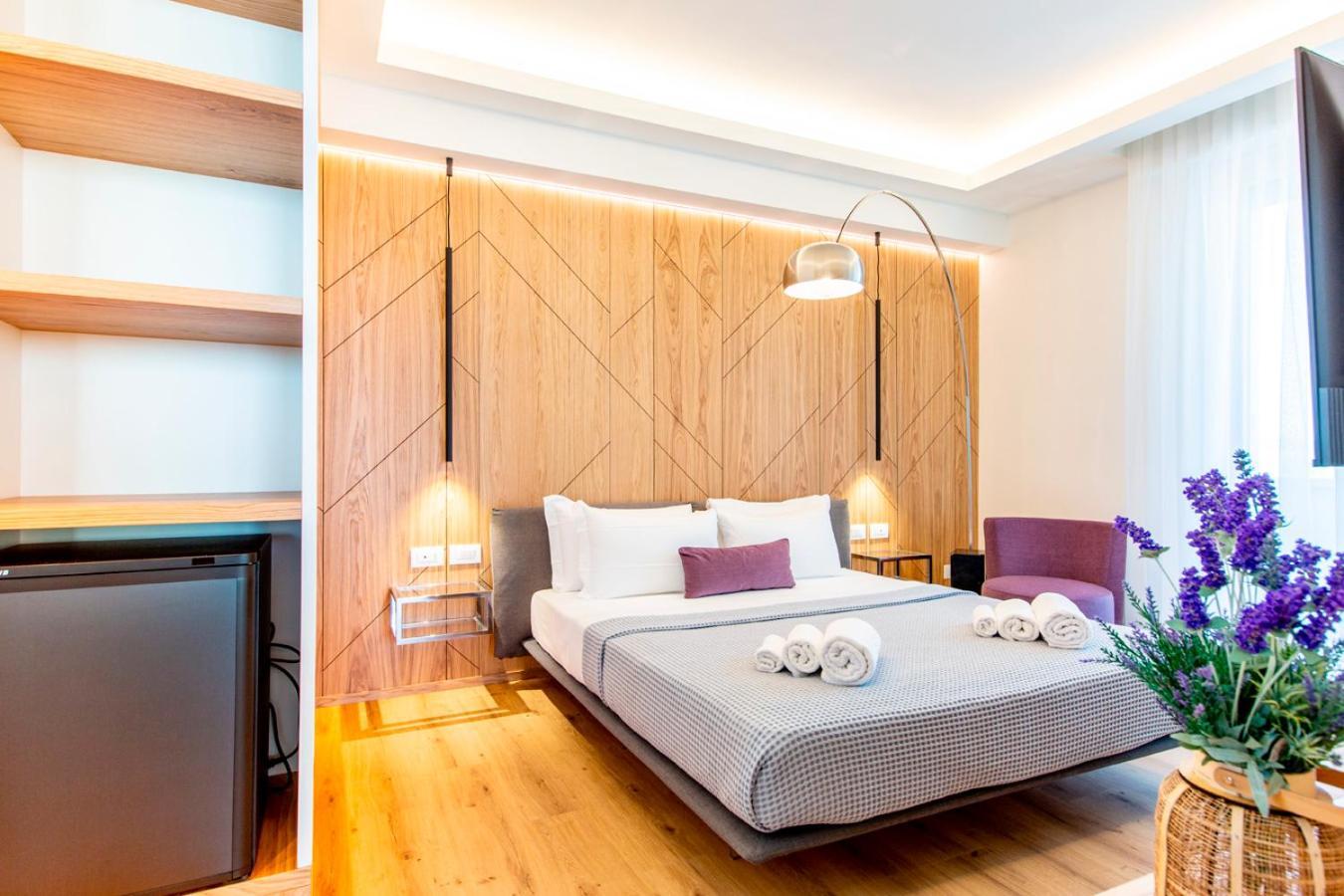 Hotel Alexandra - Beach Front - Healthy Xxl Breakfast & Brunch Until 12 30 - Parking Included 미사노아드리아티코 외부 사진